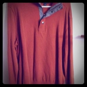 Mens rust colored lightweight sweater